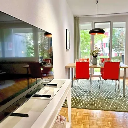 Neues Mit Terrasse U. Viel Privatsphaere