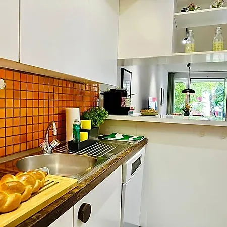 Neues Mit Terrasse U. Viel Privatsphaere Zurich