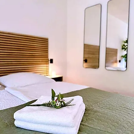 Neues Mit Terrasse U. Viel Privatsphaere Hotel 4*